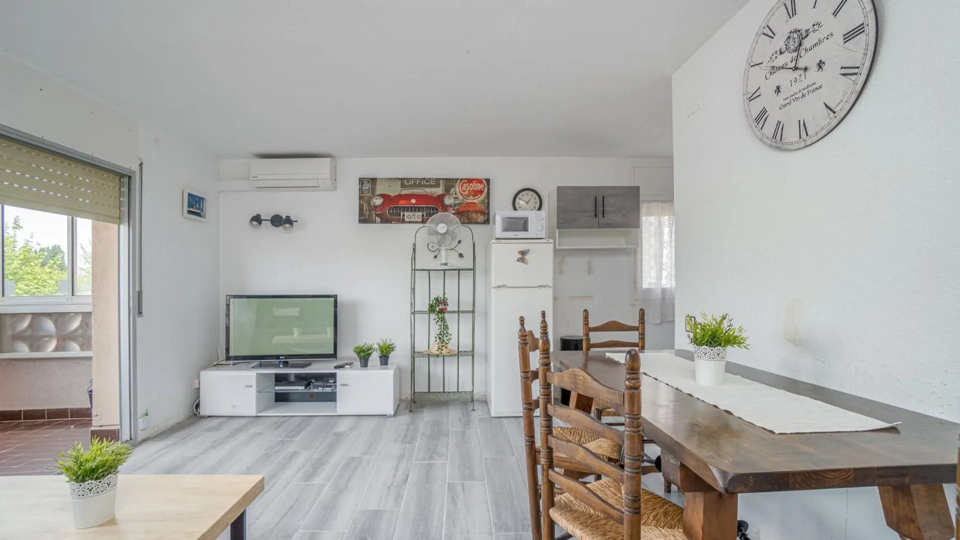 Goldhome - Apartamento Muy Bien Situado En La Avenida Principal Y Muy Cerca De La Playa Empuriabrava Spanyolország