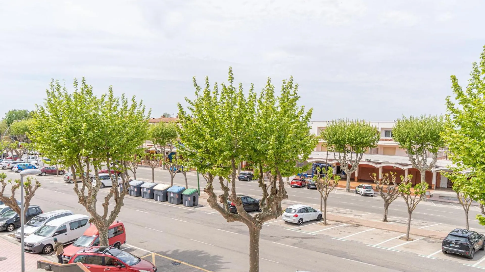 Goldhome - Apartamento Muy Bien Situado En La Avenida Principal Y Muy Cerca De La Playa Empuriabrava Apartment