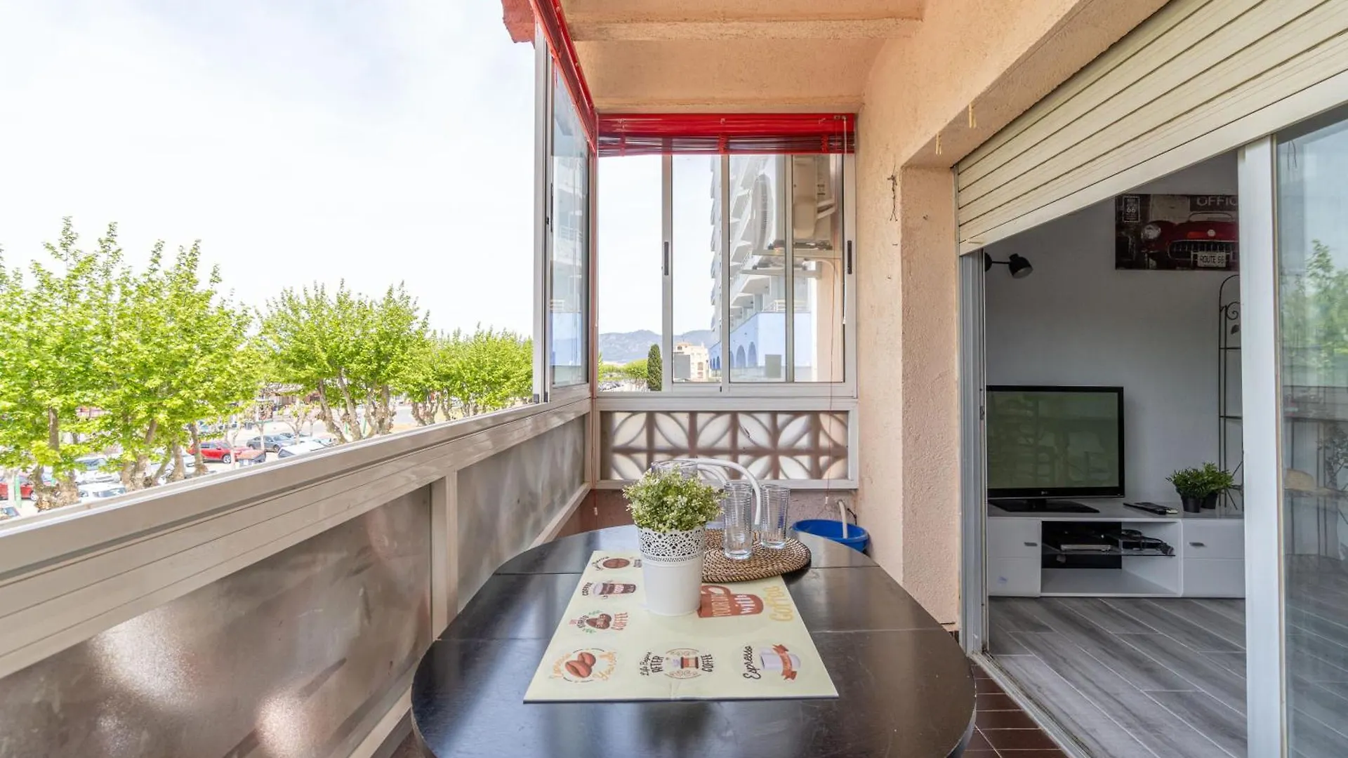 Goldhome - Apartamento Muy Bien Situado En La Avenida Principal Y Muy Cerca De La Playa Empuriabrava Apartment
